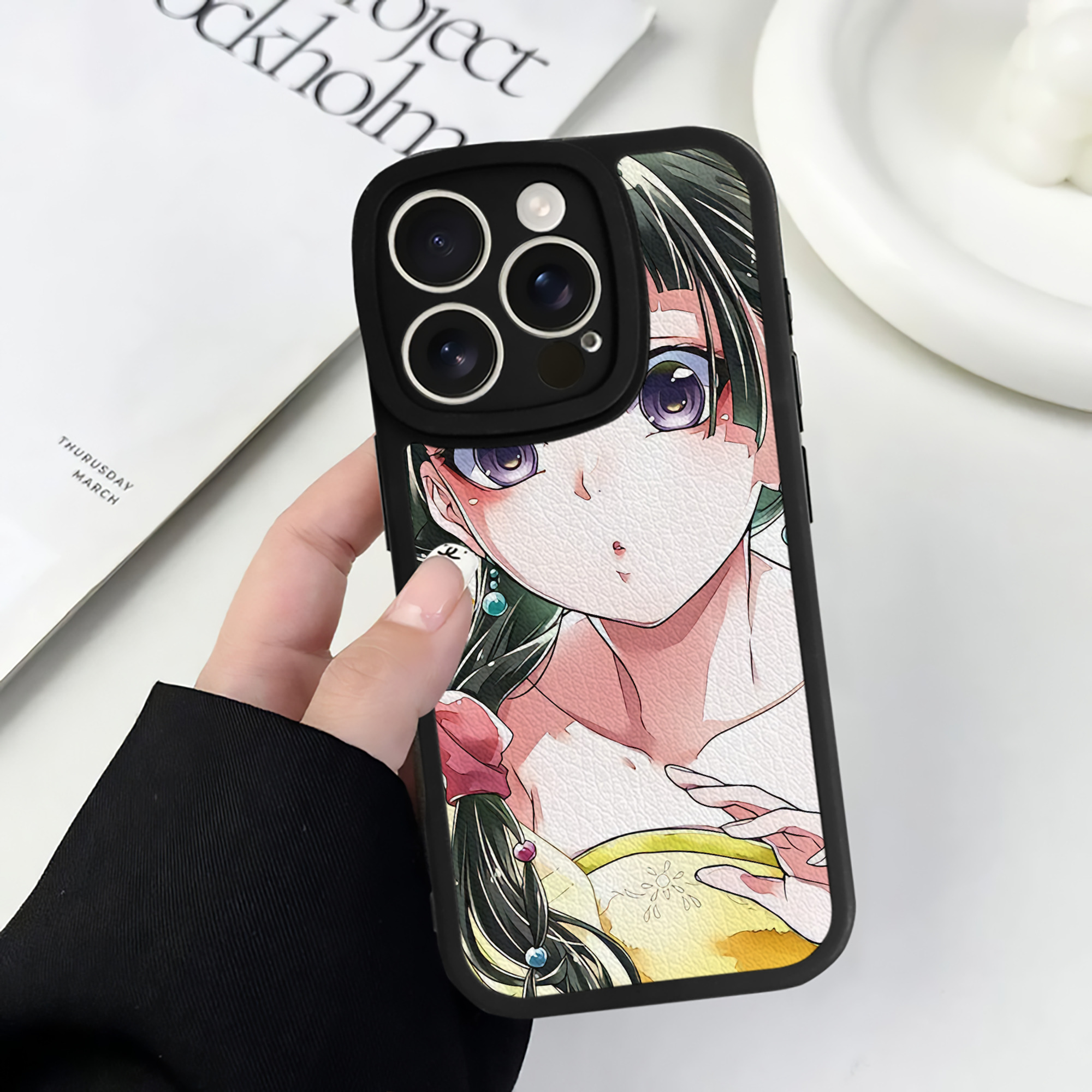 薬屋のひとりごと The Apothecary Diaries 【iPhone 16シリーズ対応】シリコンスマホケース（レザー調） 材質：シリコン